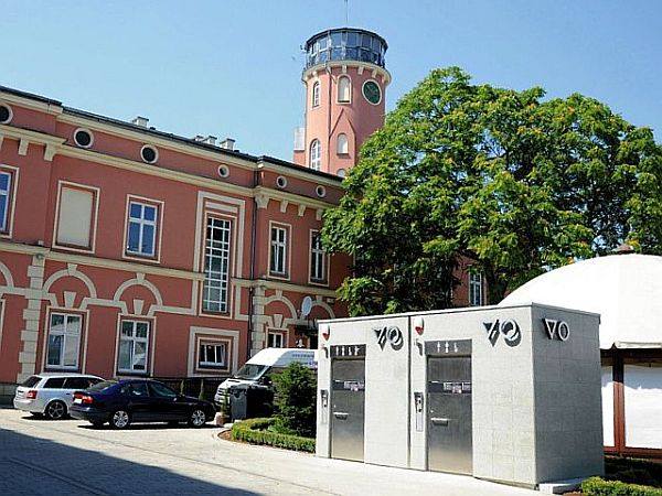 Automatyczne toalety publiczne – standard nowoczesnego i higienicznego miasta.